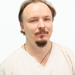 Бабенко Михаил Федорович Врач-невролог, мануальный терапевт 