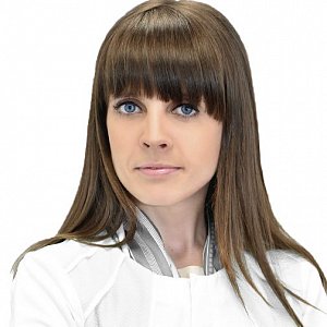 Корнева Евгения Игоревна Врач-невролог 