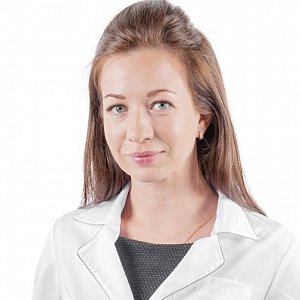Шевцова Ирина Сергеевна Врач-офтальмолог 